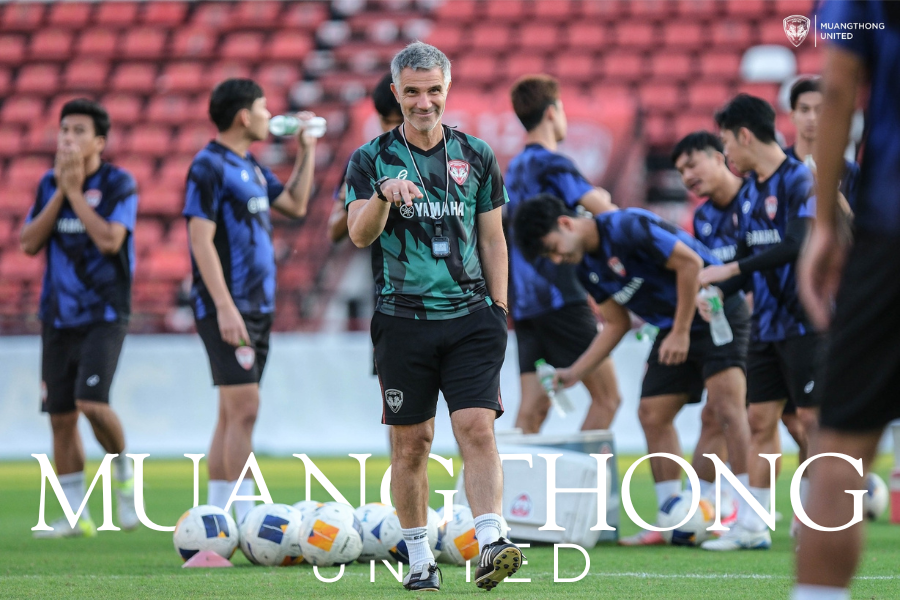 เมืองทอง ยูไนเต็ด กล้าปรับเพื่อแกร่ง! วิเคราะห์แนวทางใหม่หลังเปลี่ยนเฮดโค้ช